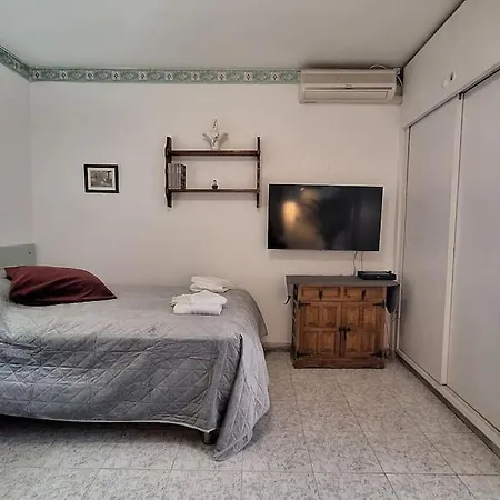 Comfy In Apartment *